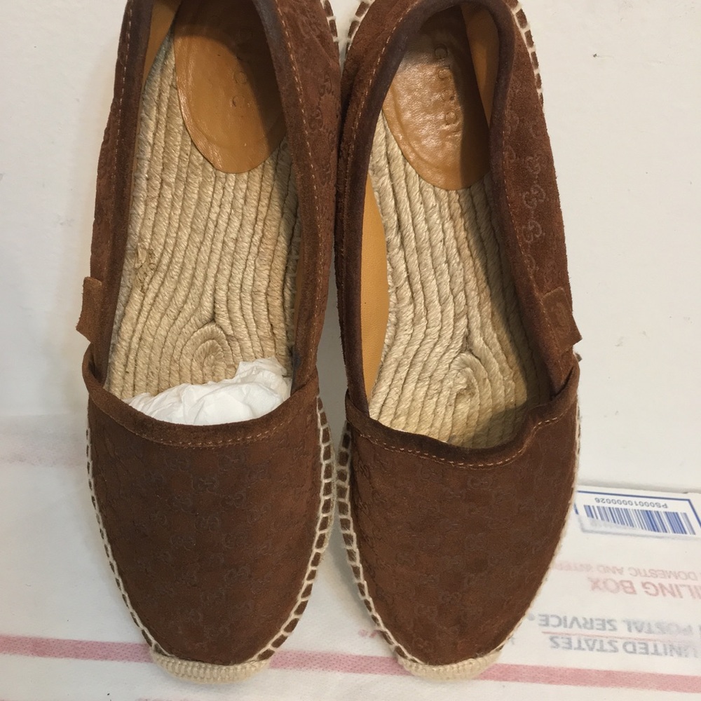 Gucci Espadrille Loafers slip-on. Made in Italy Size 37.5. Great condition - Picture 8 of 16